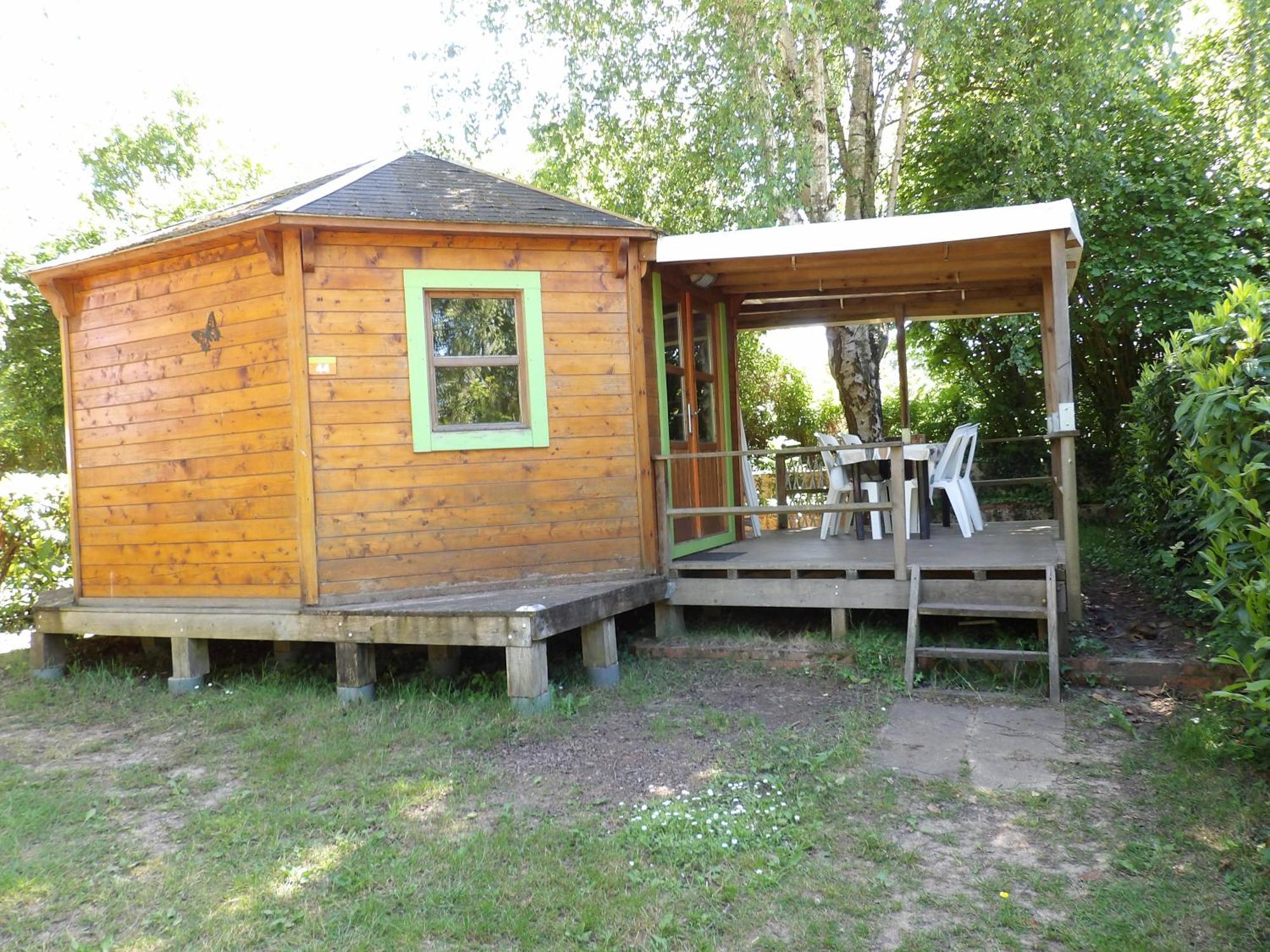 Camping Smile & Braudieres Mezieres-sous-Lavardin Exterior photo