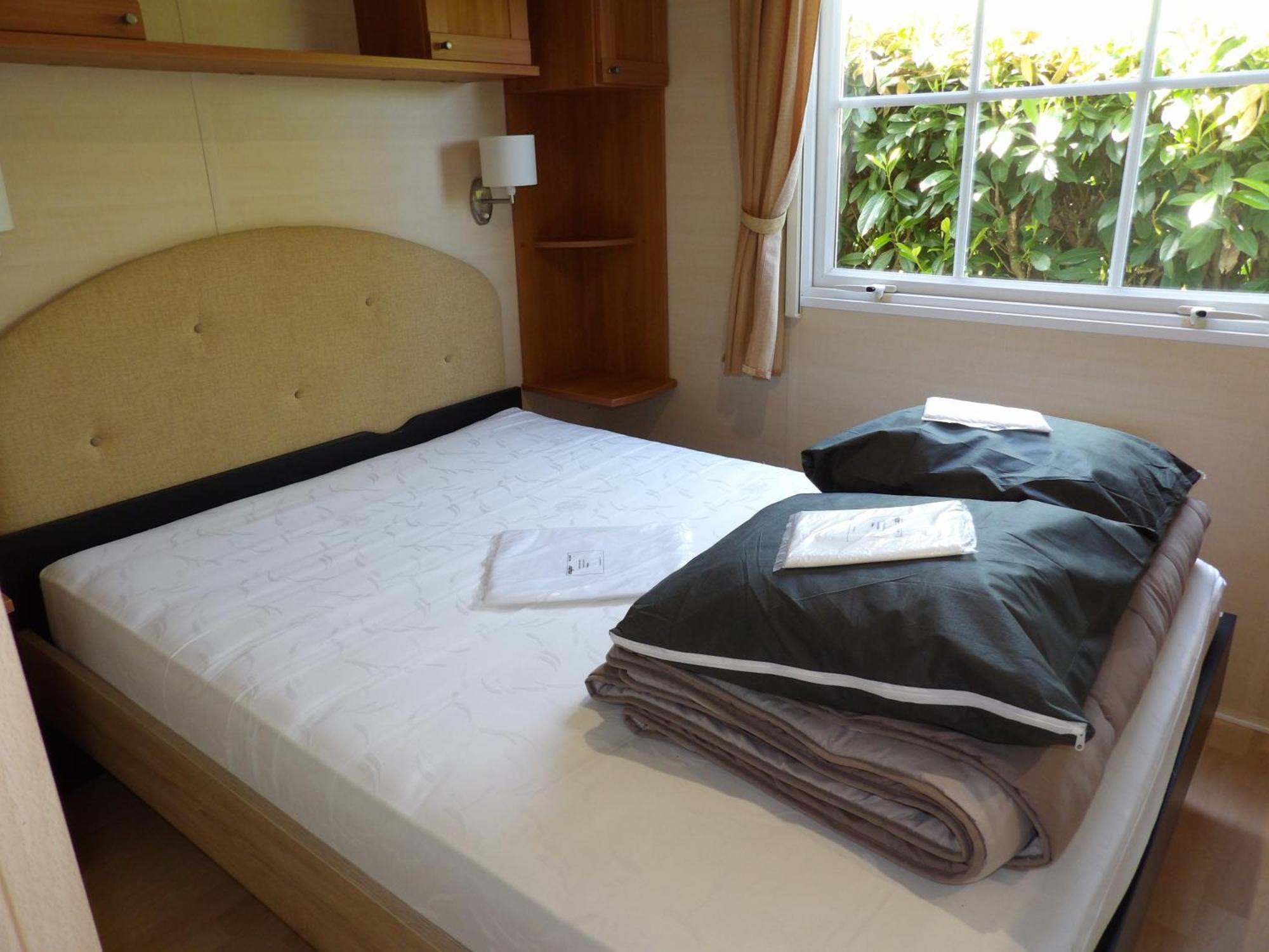 Camping Smile & Braudieres Mezieres-sous-Lavardin Exterior photo